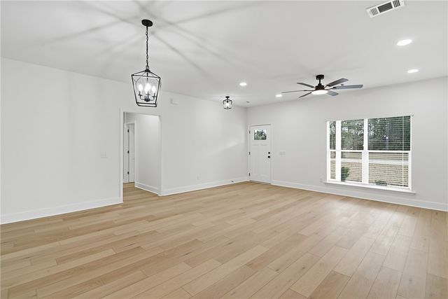 110 Purser Drive, Jesup, GA 31545