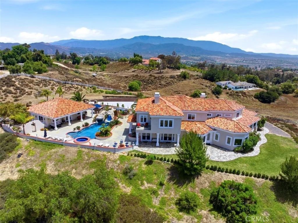 34351 Calle Vista, Temecula, CA 92592
