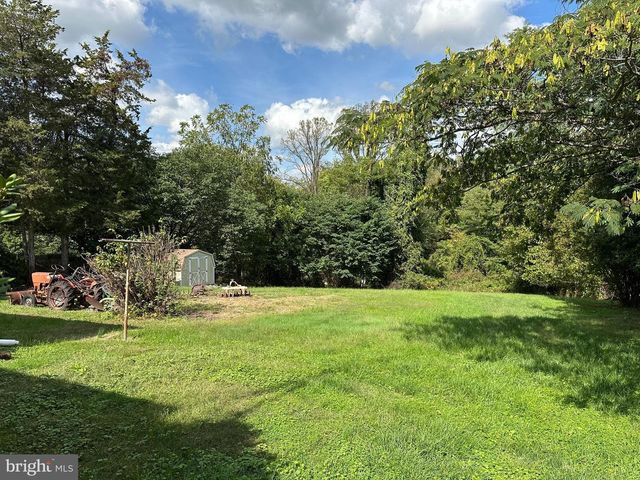 6928 LINGANORE RD, Frederick, MD 21701