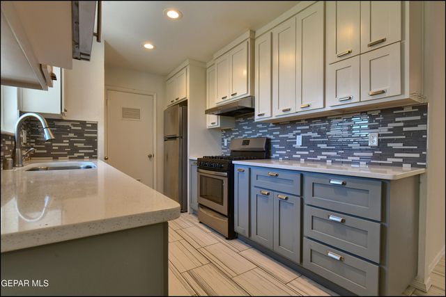 6209 HEATH Way, El Paso, TX 79912