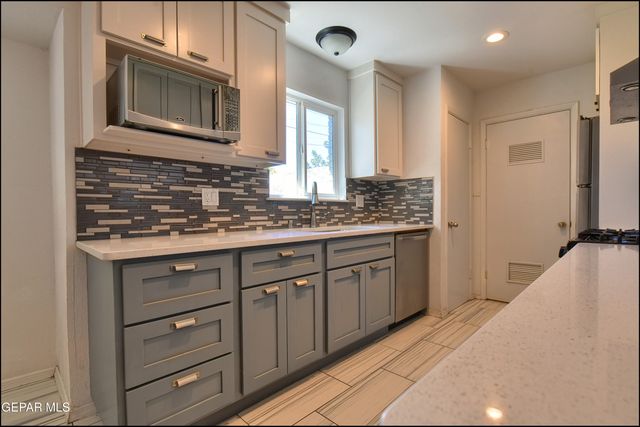 6209 HEATH Way, El Paso, TX 79912