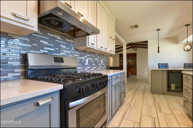 6209 HEATH Way, El Paso, TX 79912