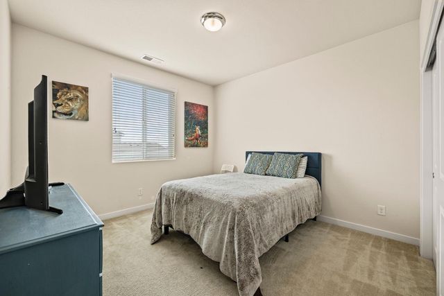 4040 Aura Way, Rancho Cordova, CA 95742