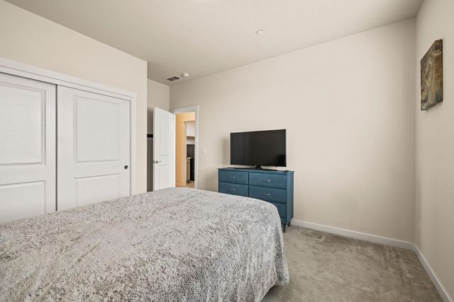 4040 Aura Way, Rancho Cordova, CA 95742