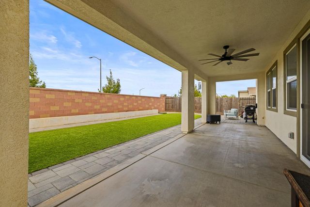 4040 Aura Way, Rancho Cordova, CA 95742