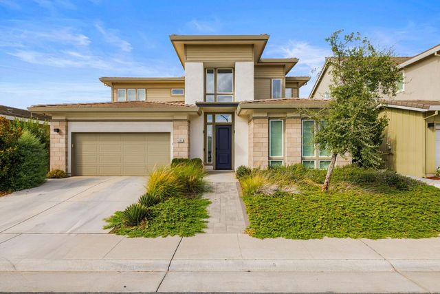 4040 Aura Way, Rancho Cordova, CA 95742