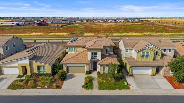 4040 Aura Way, Rancho Cordova, CA 95742