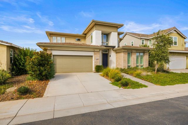 4040 Aura Way, Rancho Cordova, CA 95742