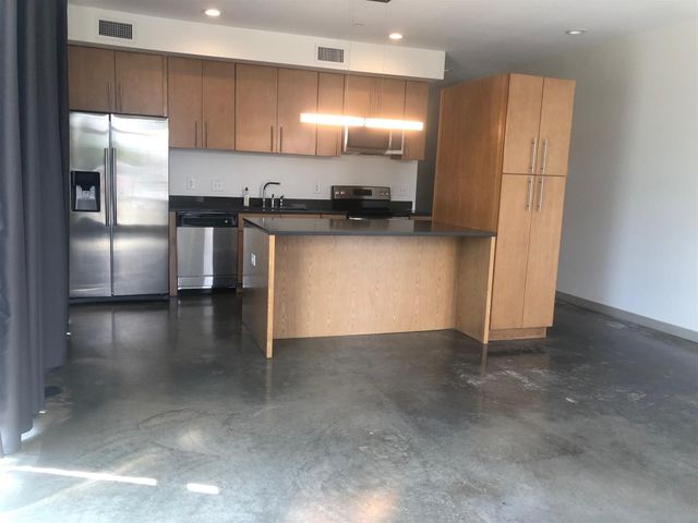1247 Martin St Apt 201, Nashville, TN 37203