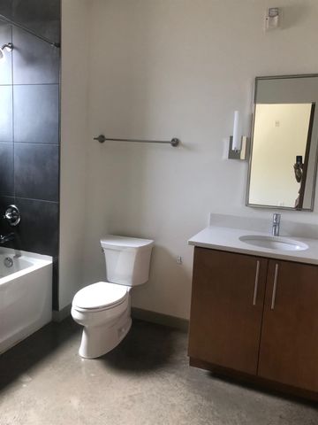 1247 Martin St Apt 201, Nashville, TN 37203