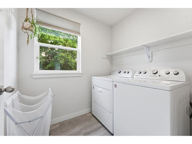 4914 Se 84TH Ave, Portland, OR 97266