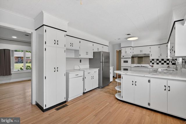 4202 YATES RD, Beltsville, MD 20705