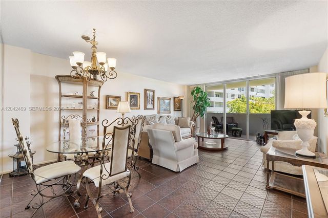 5 Island Avenue 6A, Miami Beach, FL 33139