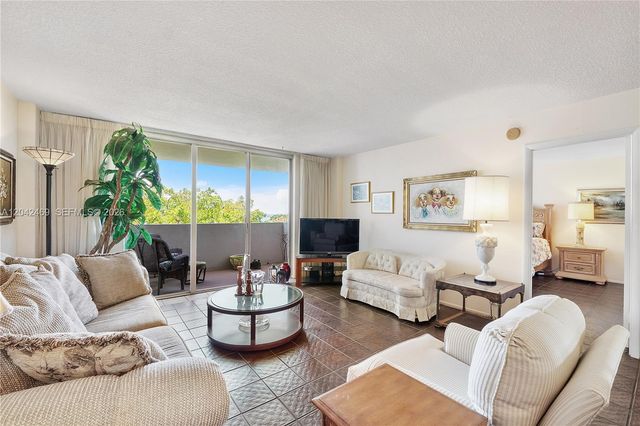 5 Island Avenue 6A, Miami Beach, FL 33139
