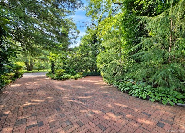 259 Astor Drive, Sayville, NY 11782