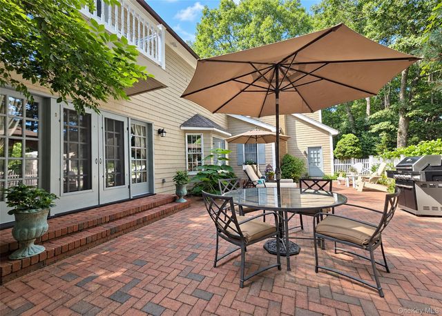 259 Astor Drive, Sayville, NY 11782