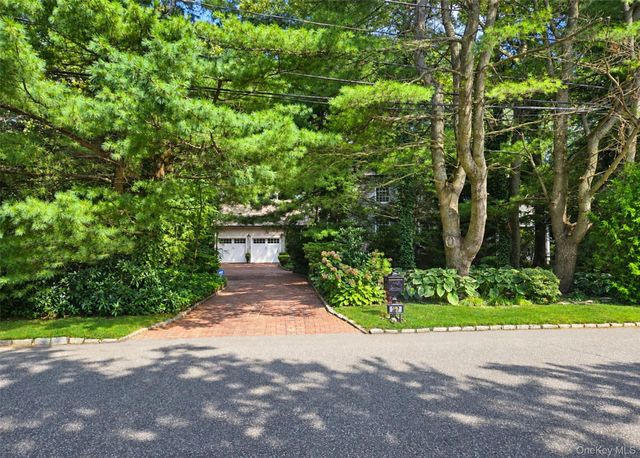 259 Astor Drive, Sayville, NY 11782