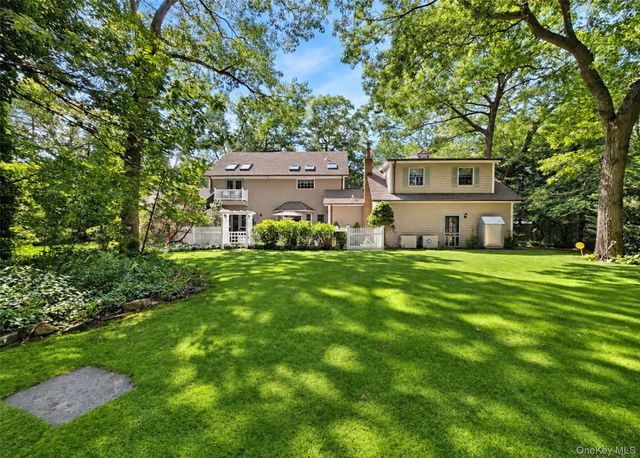 259 Astor Drive, Sayville, NY 11782