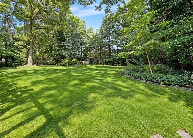 259 Astor Drive, Sayville, NY 11782