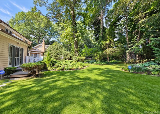 259 Astor Drive, Sayville, NY 11782