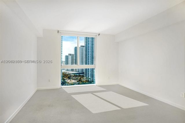 325 NE Biscayne Blvd 1923, Miami, FL 33131