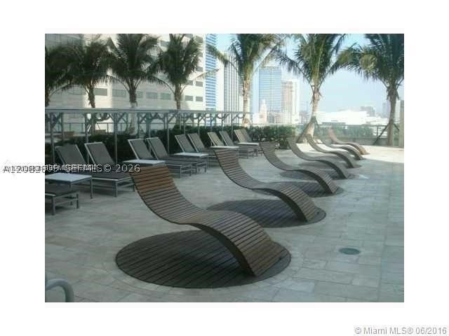 325 NE Biscayne Blvd 1923, Miami, FL 33131