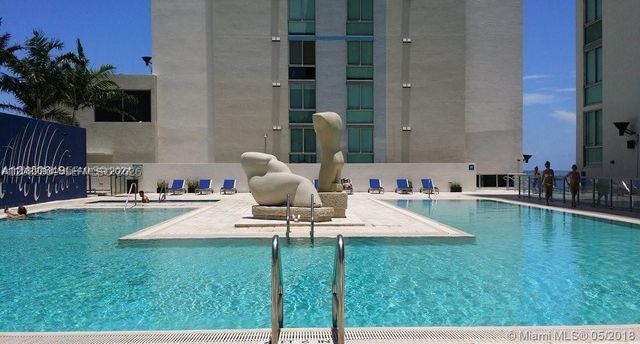 325 NE Biscayne Blvd 1923, Miami, FL 33131