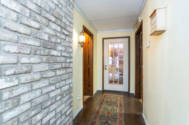 1516 Twin Springs Road, Houlton, WI 54082