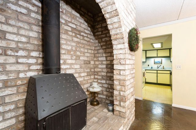 1516 Twin Springs Road, Houlton, WI 54082