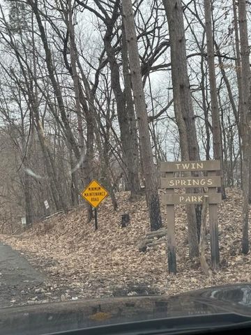 1516 Twin Springs Road, Houlton, WI 54082