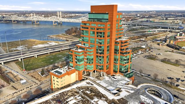 222 E Witherspoon St UNIT 1102, Louisville, KY 40202