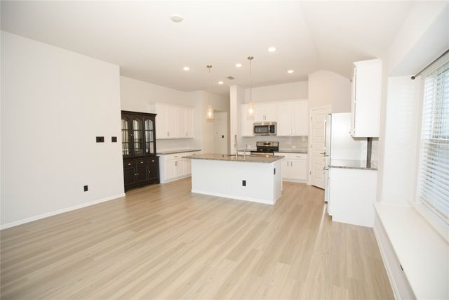 313 Crescent Avenue, Melissa, TX 75454