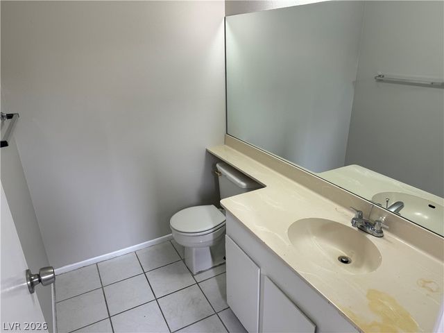 2158 East Desert Inn Road, Las Vegas, NV 89169