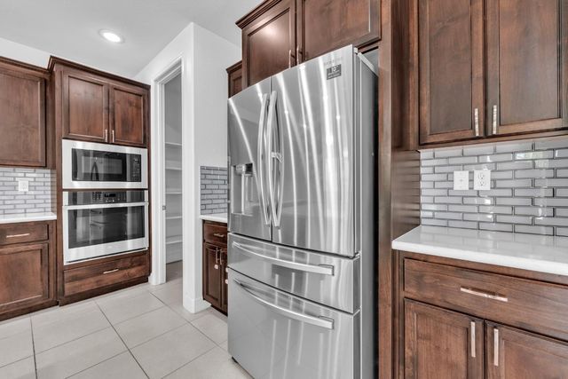 3539 Hart Dr, Folsom, CA 95630