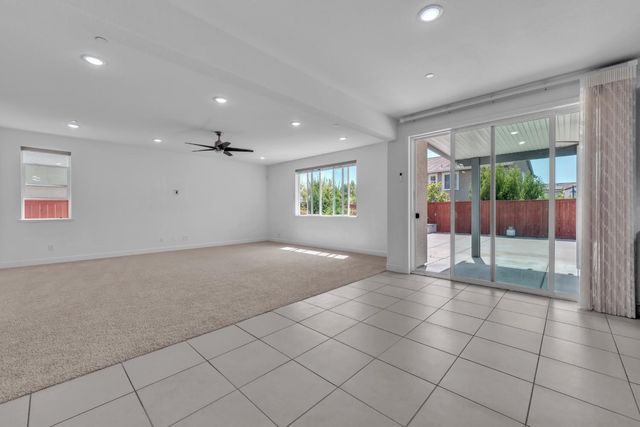 3539 Hart Dr, Folsom, CA 95630