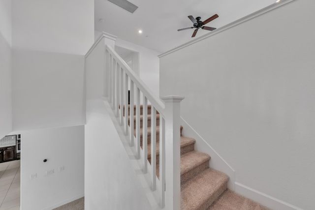 3539 Hart Dr, Folsom, CA 95630