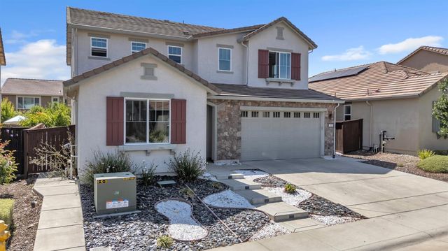 3539 Hart Dr, Folsom, CA 95630