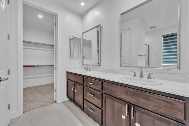 3539 Hart Dr, Folsom, CA 95630