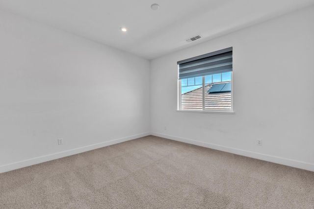 3539 Hart Dr, Folsom, CA 95630