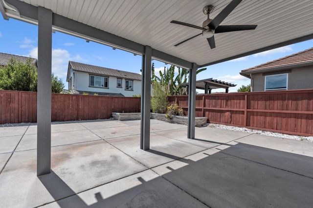 3539 Hart Dr, Folsom, CA 95630