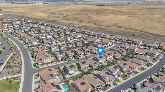 3539 Hart Dr, Folsom, CA 95630