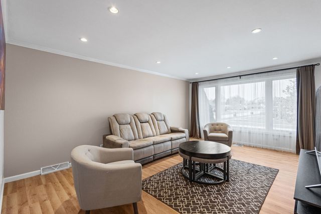 5113 W 121st Place, Alsip, IL 60803