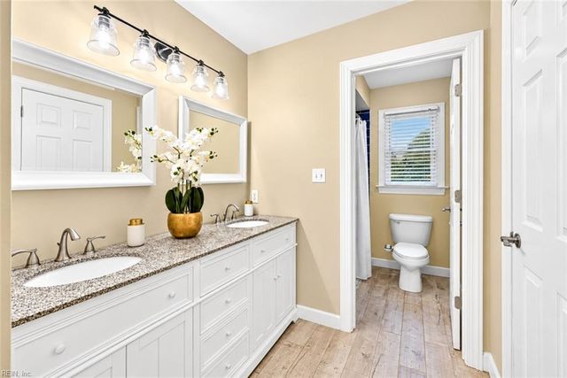 801 Keeling DR, Chesapeake, VA 23322