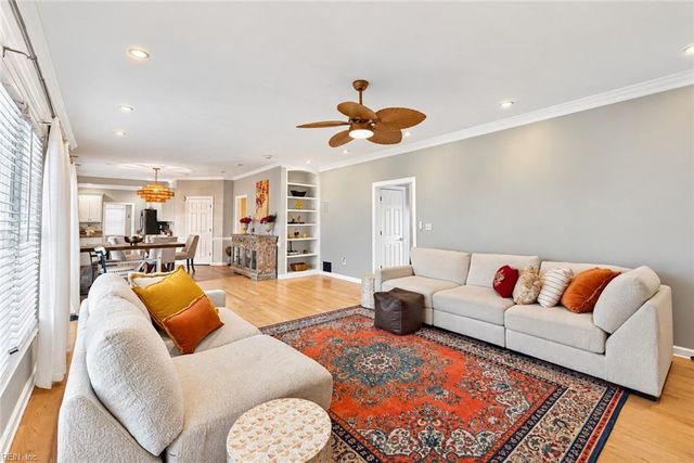 801 Keeling DR, Chesapeake, VA 23322