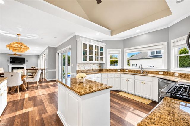 801 Keeling DR, Chesapeake, VA 23322
