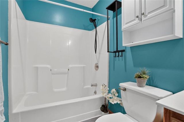 11023 N Baltimore Avenue, Kansas City, MO 64155