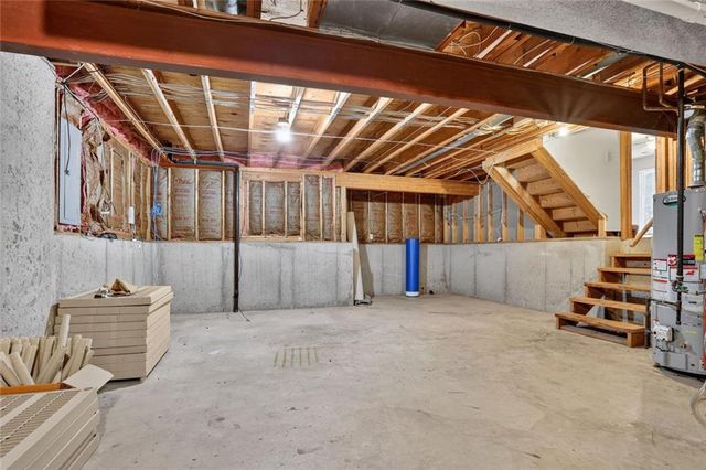 11023 N Baltimore Avenue, Kansas City, MO 64155