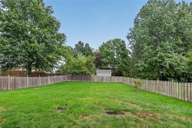 11023 N Baltimore Avenue, Kansas City, MO 64155