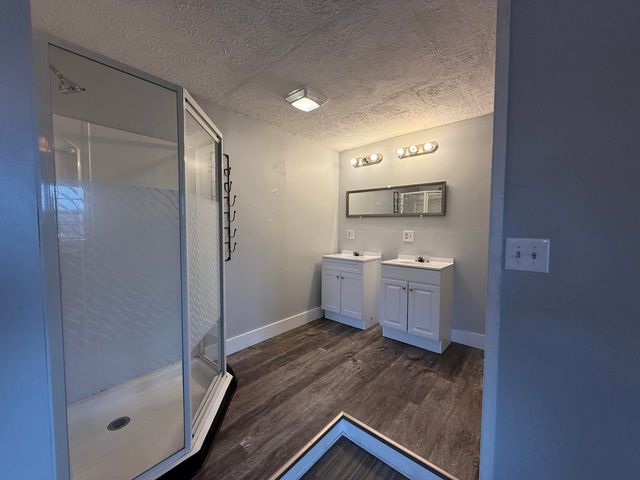 S 2031 Carpenter DR, Covington, VA 24426