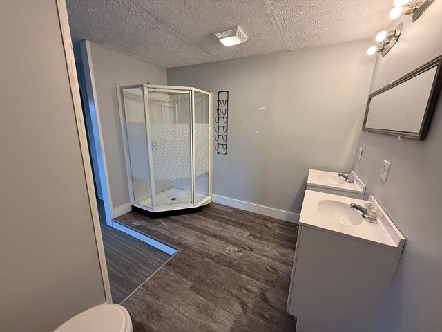 S 2031 Carpenter DR, Covington, VA 24426